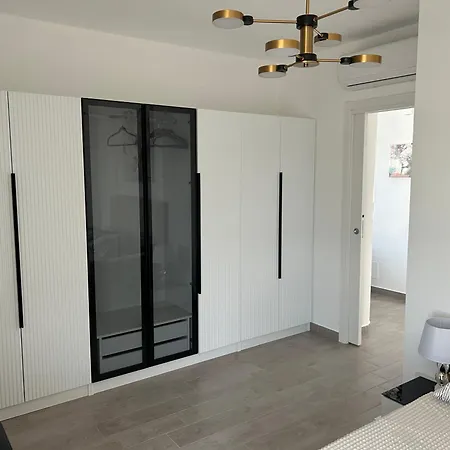 Apartment Mare Di Fiori Calabria *