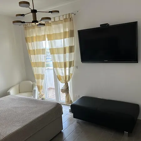 Mare Di Fiori Calabria Apartment *